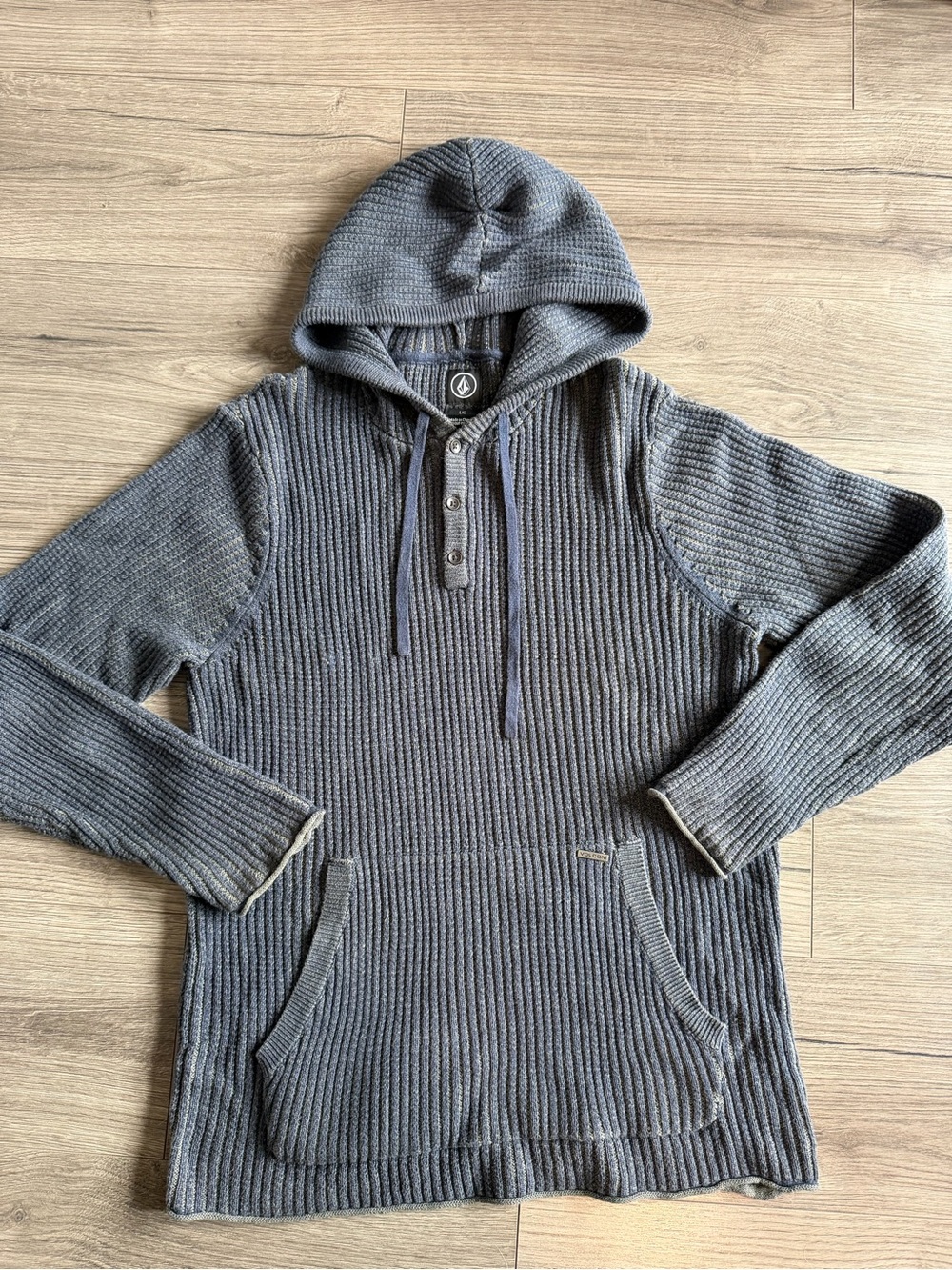 Volcom Gray Ribbed Knit Hoodie Very Vintage Like